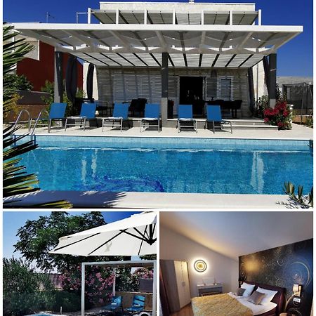 Villa Sundowner ชิเบนิก ภายนอก รูปภาพ
