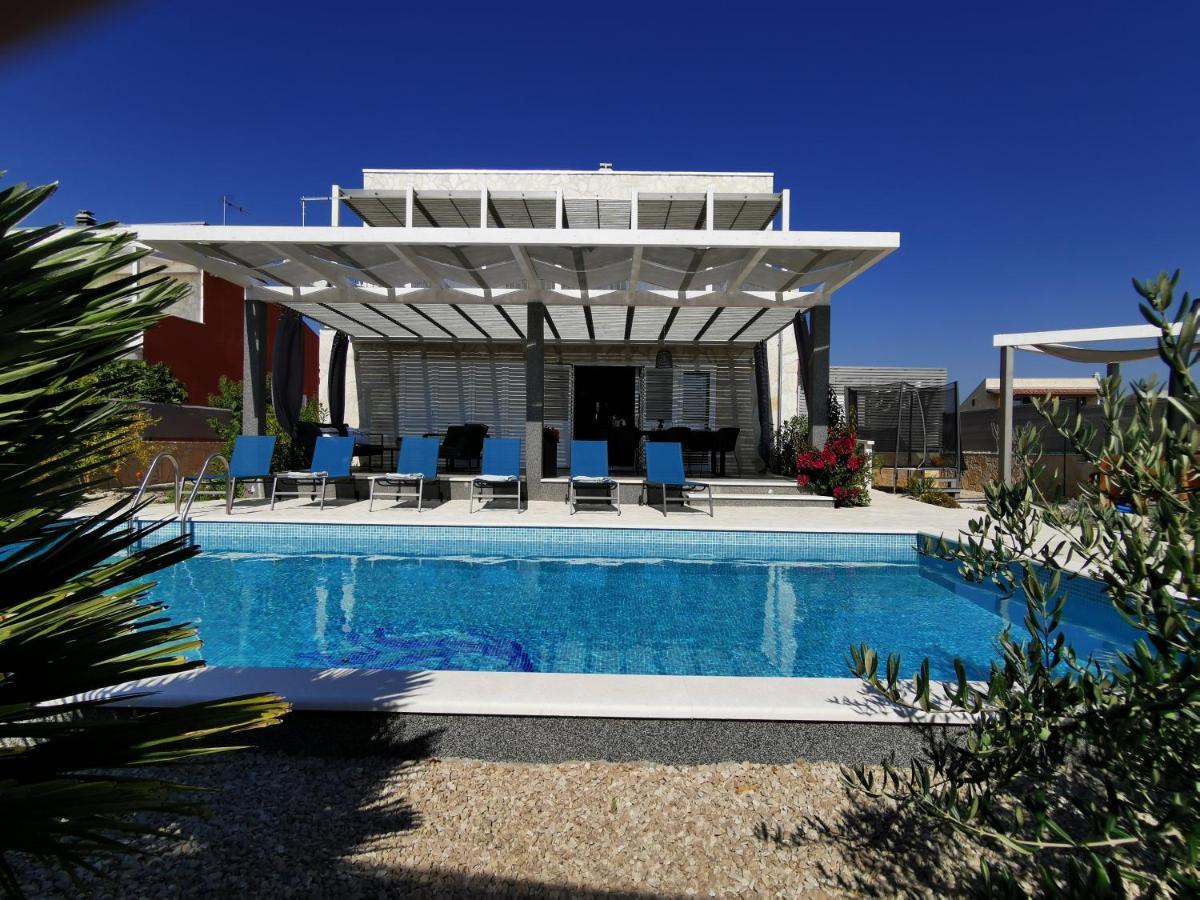 Villa Sundowner ชิเบนิก ภายนอก รูปภาพ